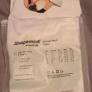 Shapermint Essentials Scoop Neck Cami in Classic White